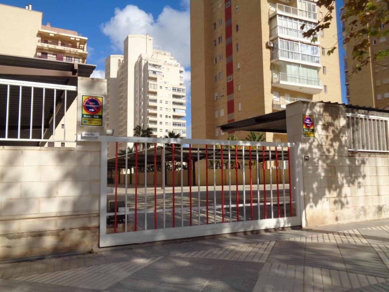 カルプEdificio La Luzアパートメント エクステリア 写真